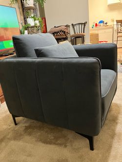 Arm chair