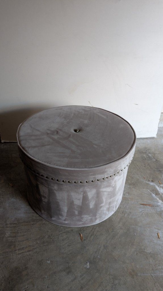 2 ottomans for sale - $60