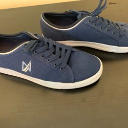 Men’s Nautica Brand Canvas Sneakers Size 12 In Blue W/ Accent Stripes