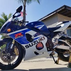 2005 Suzuki GSX-R750 – Premium Build