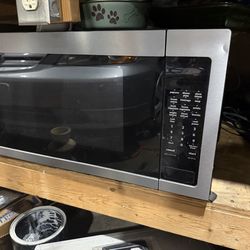 Whirlpool microwave