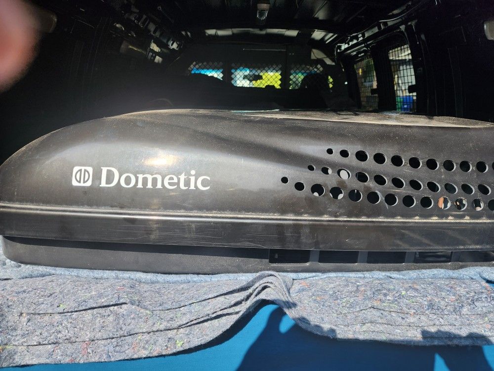 Dometic Penguin ii Rv Air Conditioner 
