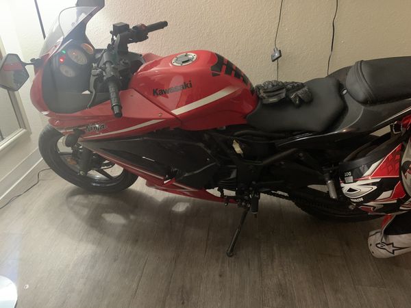 Kawasaki ex 250 j 2012