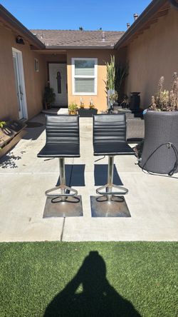 Bar chairs