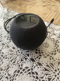 Black HomePod mini