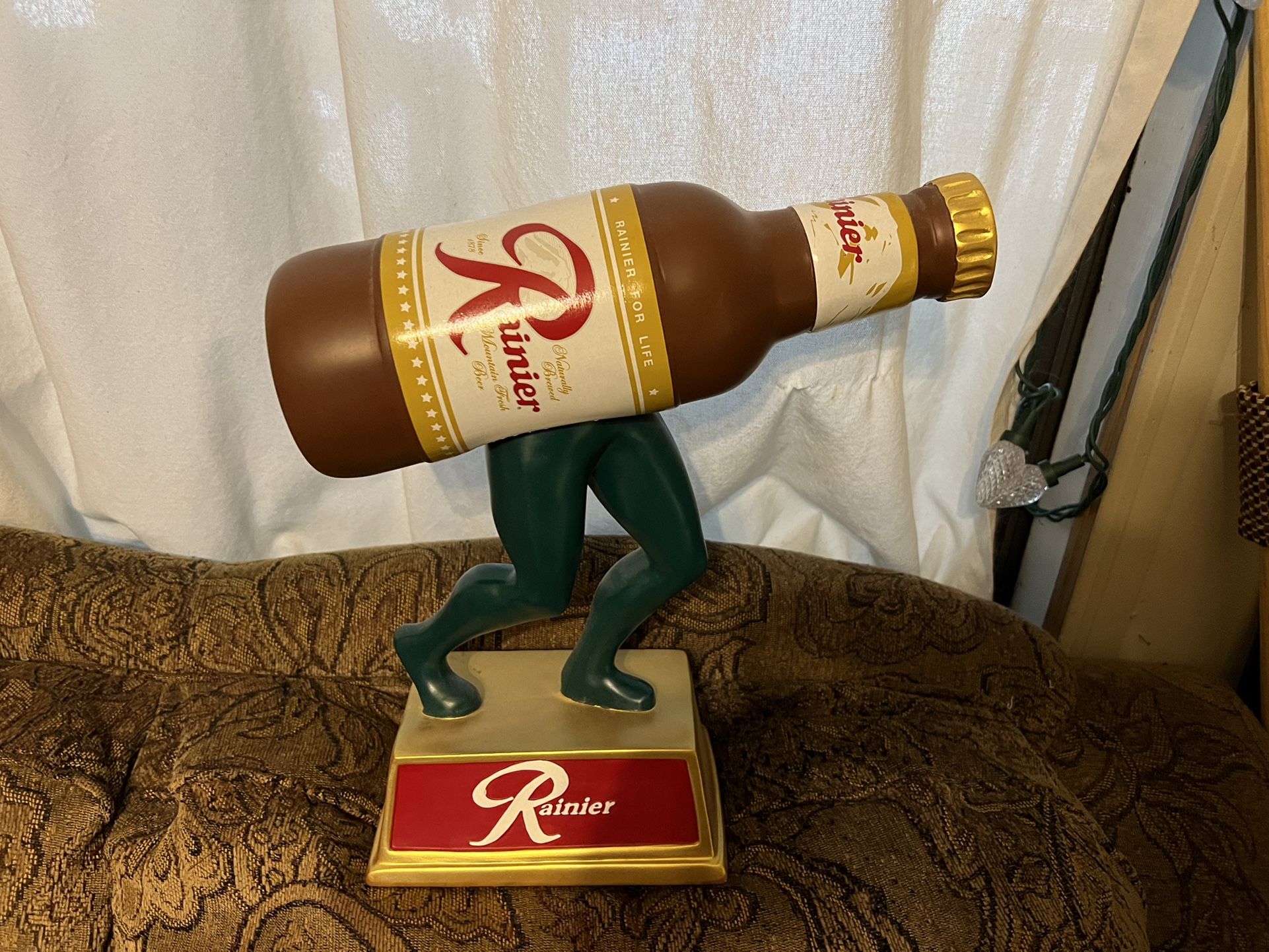 Rainier Beer Collection