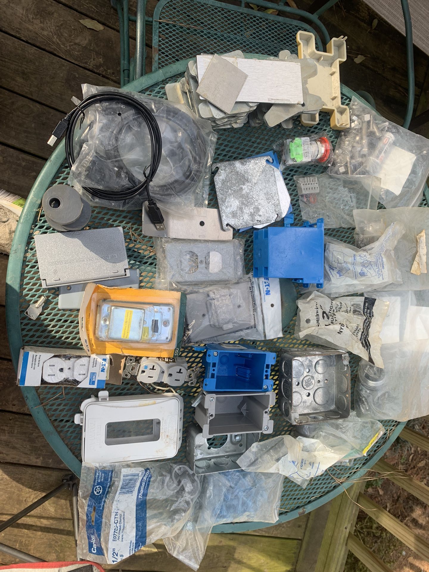 Electrical Lot