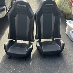 3 Razor Seats 