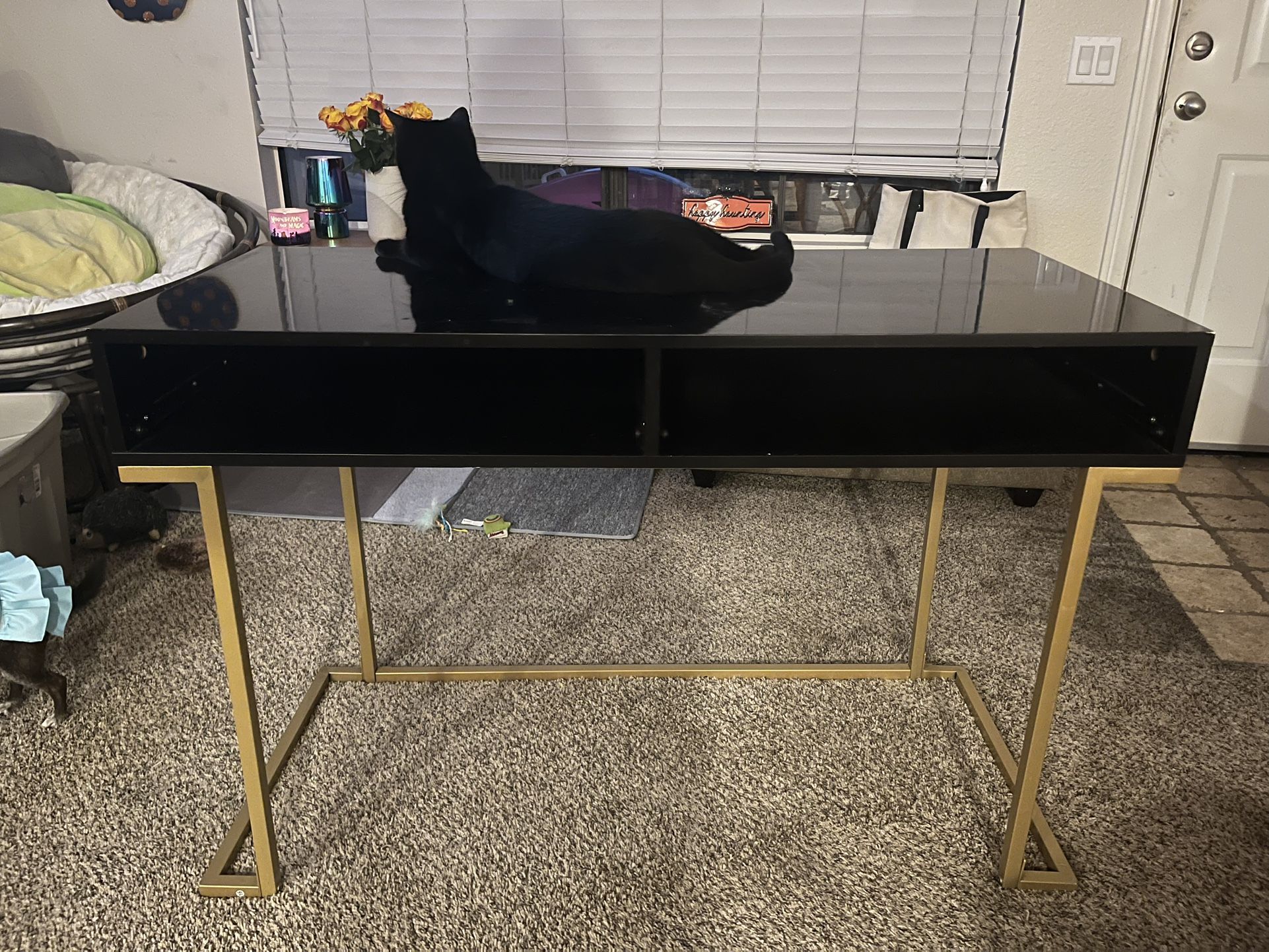 Free Desk 
