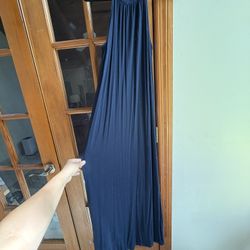 Women’s Old Navy maxi dress (navy blue)