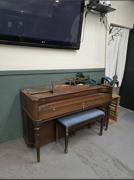 Free Piano