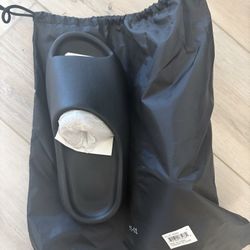Yeezy Slide YS-01 DS