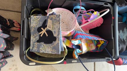 Baskets $1