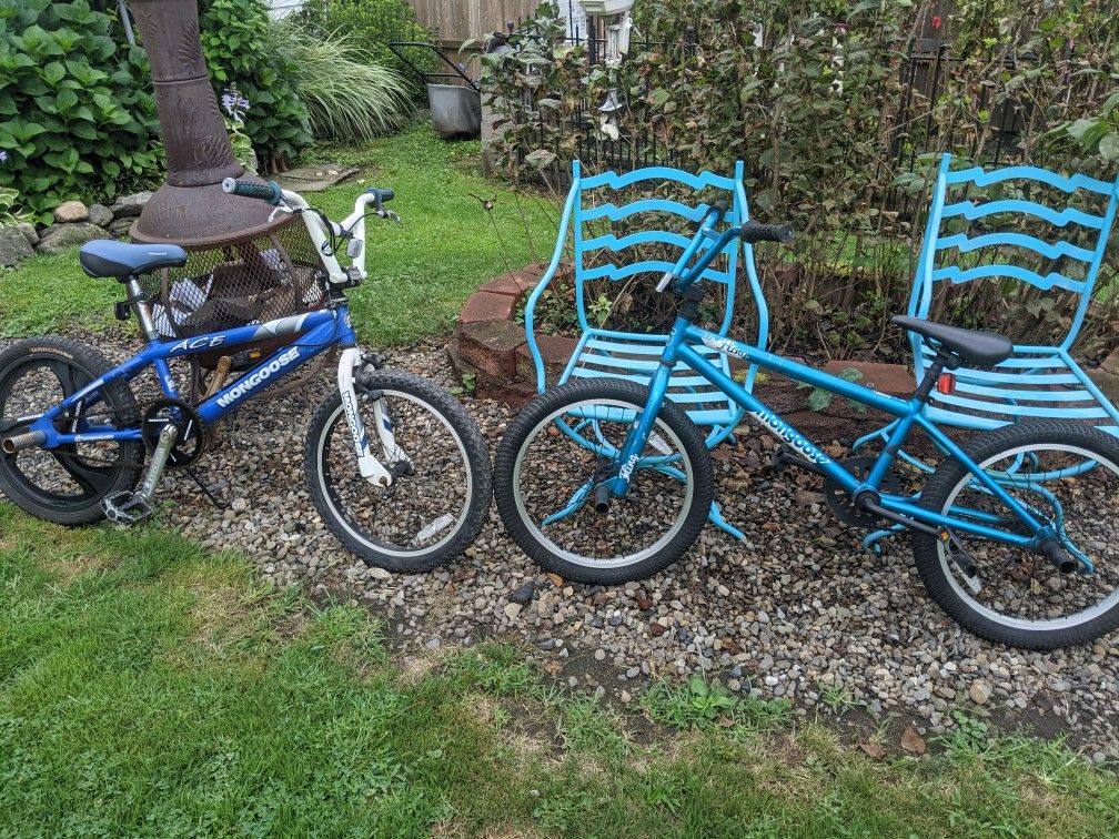 Mongoose Bmx Bikes Pair 