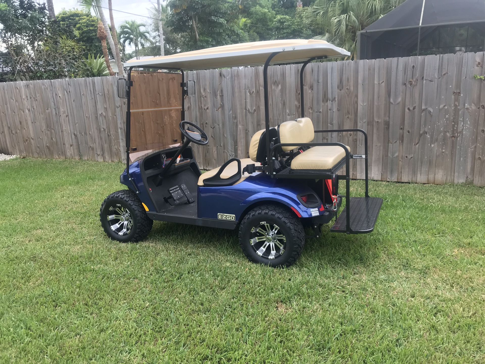 NEW EZGO Valor Golf cart for Sale in Miami Springs, FL OfferUp