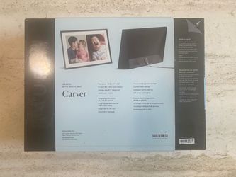 Aura Carver Digital Picture Frame