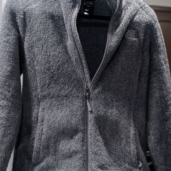NORTH FACE WOMENS MEDIUM WINTER JACKET