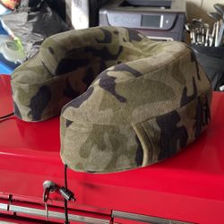 Cabeau Travel Pillow