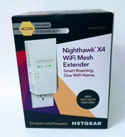 NETGEAR EX7300 Nighthawk X4 AC2200 Wi-Fi Mesh Extender 2.4GHz / 5GHz.