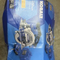 Kobalt 24-volt 4-Amp 6-1/2-in Brushless Cordless Circular Saw Kit (Battery & Charger Included)