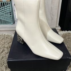 French Connection Cream Ankle Boot Size 10 NIB