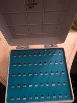 Meyer Gage Pin Set .011" - .060" PLUS MO Z  with Case - Missing 1 Pins - USA