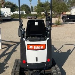 Bobcat E 10 Mini Excavator 
