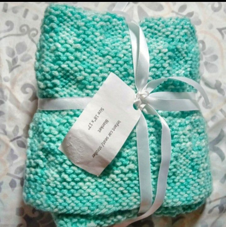 Minty Green Soft Baby Yarn Car Seat Blanket