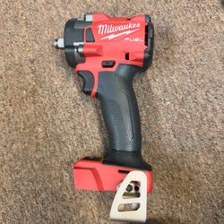 Milwaukee 1/2’ compact wrench