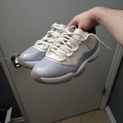 Jordan 11 Low Cement Grey
