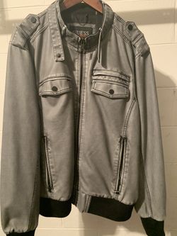 Men’s Grey Guess Fall jacket Size (XL)