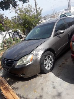 Nisan altima