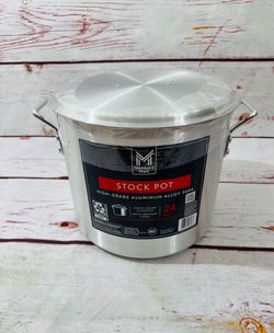 This Member's Mark 24-quart stock pot