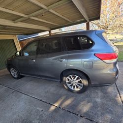 2015 Nissan Pathfinder
