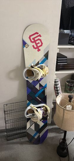 5150 Sienna Flex Snowboard with Bindings