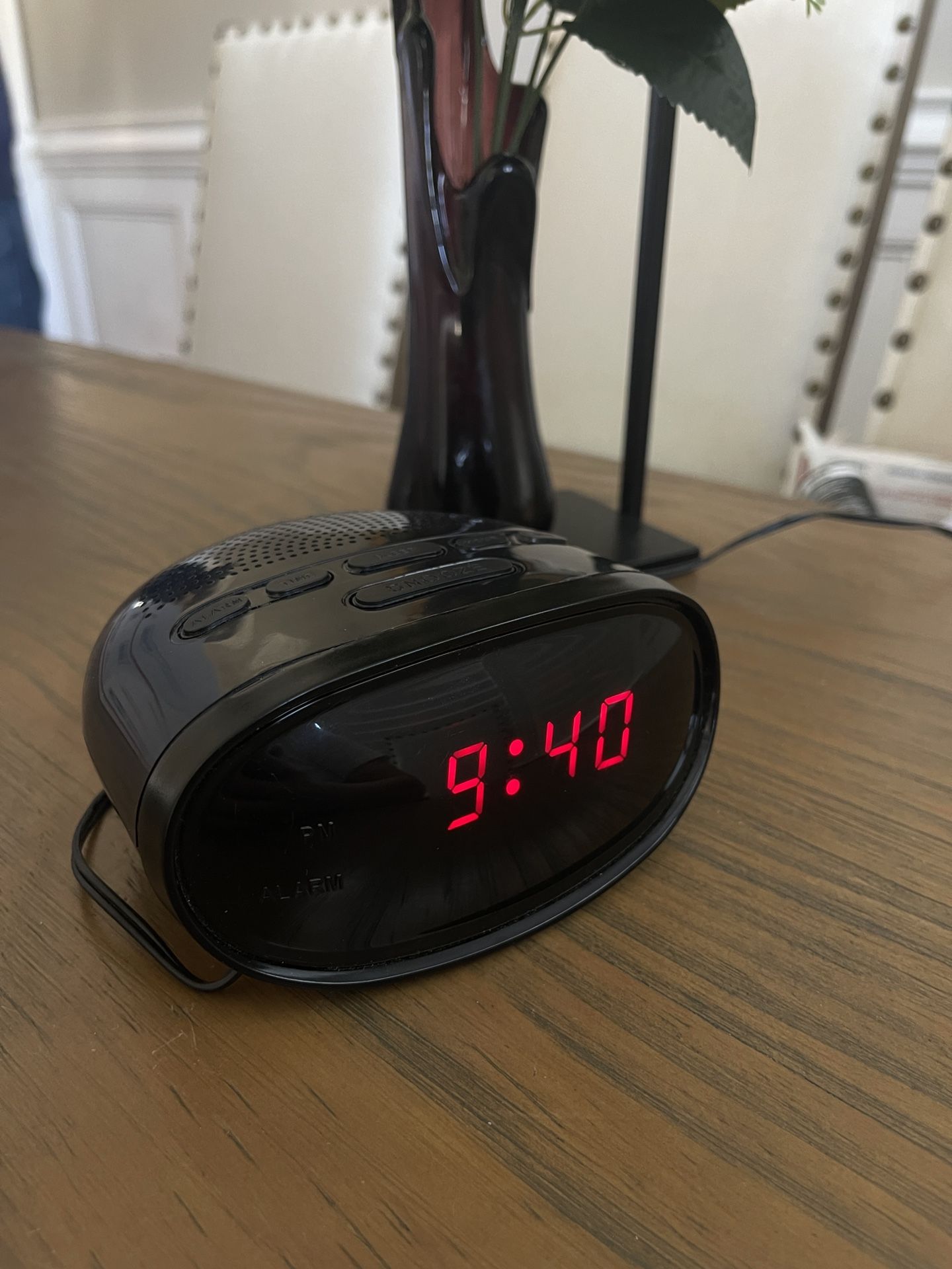 Audiovox Venturer Digital Clock Radio CR20 Black (Working)