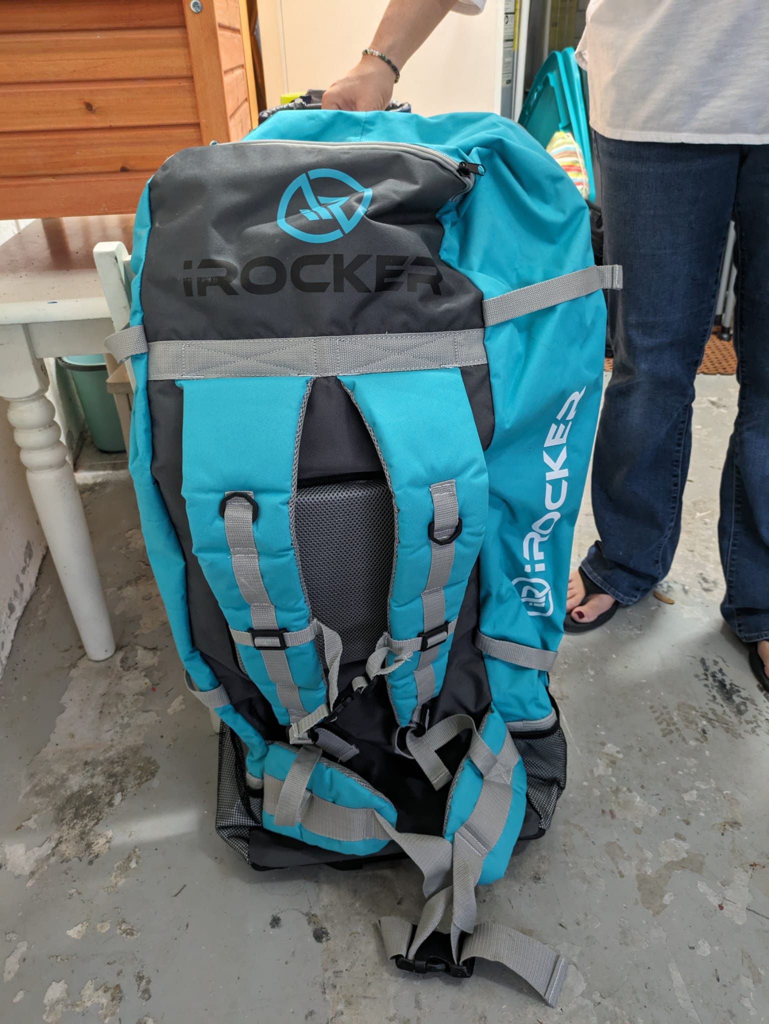 iROCKER PaddleBoard Backpack With Wheels