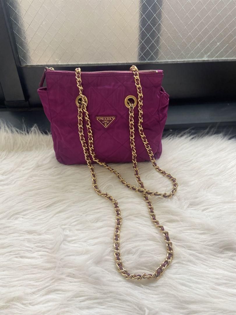 𝐏𝐫𝐚𝐝𝐚 Purple Shoulder Bag Chain Strap Weekend Handbag Designer Purse Leather