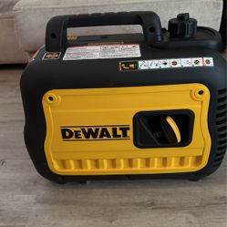 Dewalt Ultra Quiet 2200 Walt Recoil- Start Gas Powered Inverter Generator With Auto Throttle