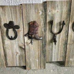 Country Cowboy Key Rack
