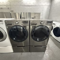LG Washer and Dryer set ( Gas )  ( Lavadora y Secadora )