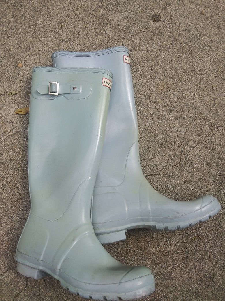 Pale Blue Glossy Tall Hunter Boots* Women's Size 9