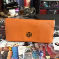 Tory Burch sunglasses case
