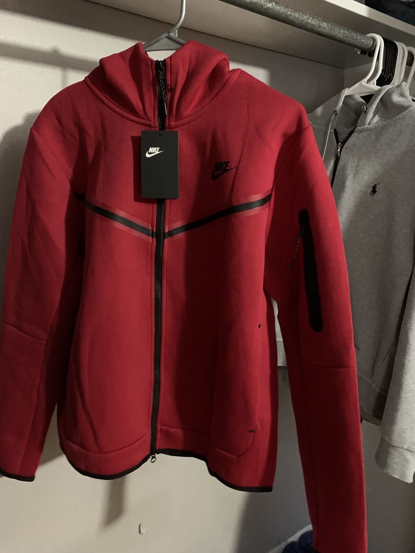 Nike Tec