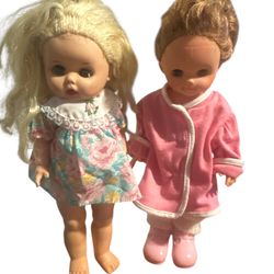 2 Eeggee dolls 1970   13”rubber dolls very old and wear look at photos. T-91