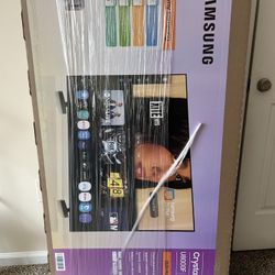 BRAND NEW SAMSUNG TV