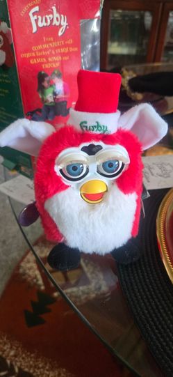 Electronic Furby Christmas Edition Toy