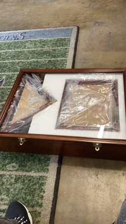 Table display cabinet for multiple purposes 22 x 17 and half inch  deep *5 inch