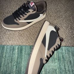 Men’s Sneakers 