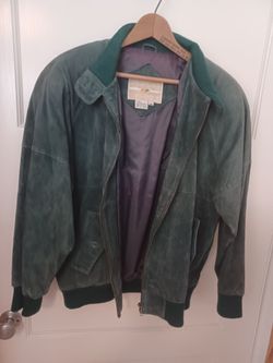 Size medium women's green suede jacket